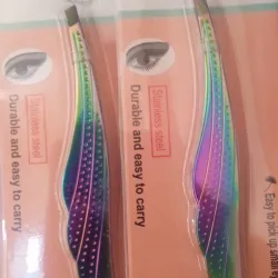 Pinza de cejas de titanio