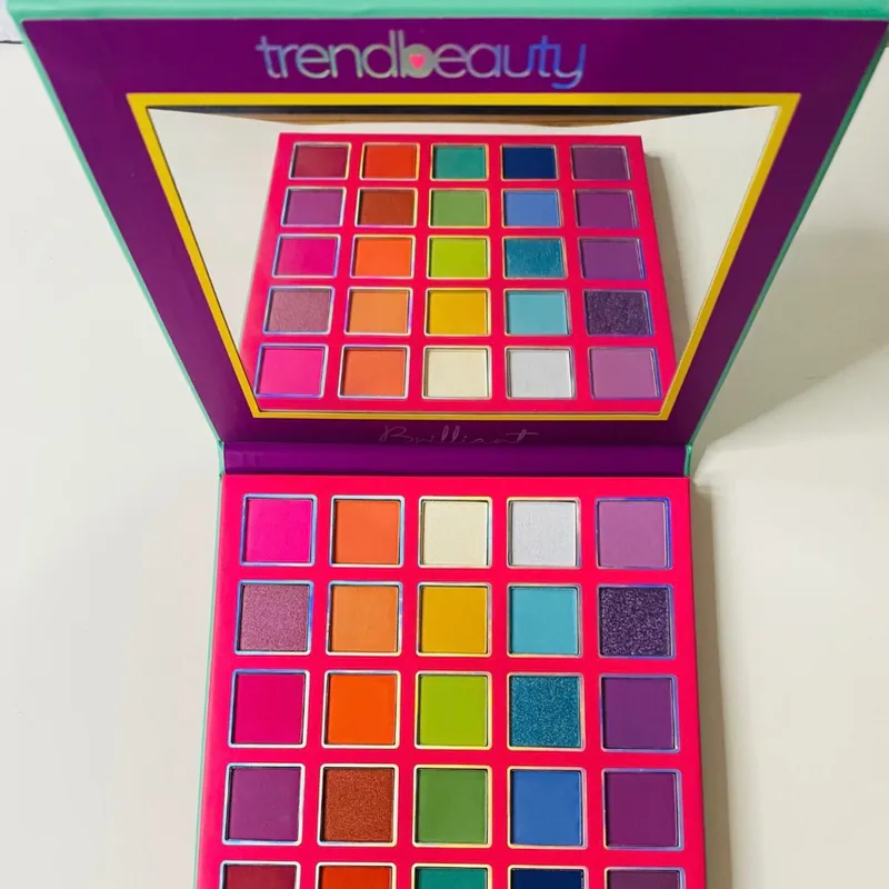 Paleta de Sombras Brilliant - Trend Beauty 🎨