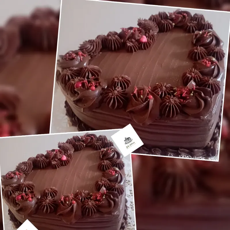 Torta de Corazón de Ganache de Chocolate 