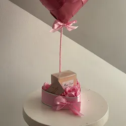 Arreglo globo + perfume