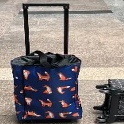 Carrito para mandao de tela poliéster y capa  térmica,mango metálico, tamaño de la bolsa 41 ×  27 × 14cm,  carga 25 kg, colores mixtos.  1 pzas/bolsa plástica 