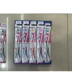  Cepillo de dientes; plástico, color mezclado, 1 u /  tarjeta, 30 us / caja