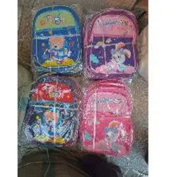  Mochilas con bolsillo delantero  y dibujo de muñecos animados.  13 pulgadas, tela oxford, 600d,  34 × 29 × 24 cm;  1U / bolsa plástica 