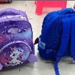  Mochilas con bolsillo delantero  y dibujo de muñecos animados.  13 pulgadas, tela oxford, 900d,  33 × 26 × 12 cm, zip de doble  capa;  1U / bolsa plástica 