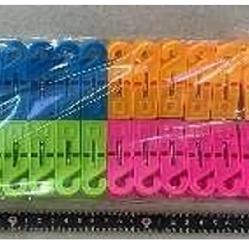  Pinzas para ropa  pp, material nuevo, 155g,  6,2 * 1,8 cm;  Tarjeta 24pc / OPP + 