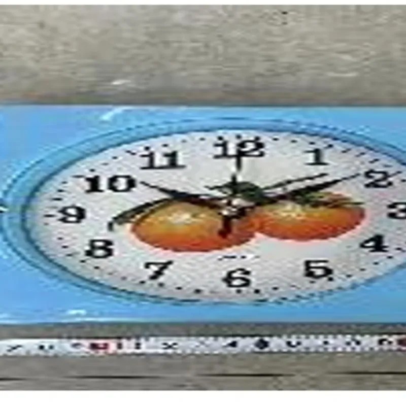  Reloj de pared cuadrado plástico,con diseño de  frutas,  17 cm,de varios colores,  Caja de cartón 