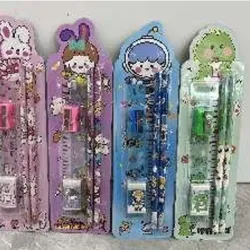  SET DE PAPELERIA POR 5;  MORADO*180SET， VERDE*180SET， ROSADO*180SET， CELESTE*180SET  2 LÁPICES DE MADERA，1  GOMA， 1 REGLA  PLÁSTICA，1SACAPUNTA DE  PLÁSTICO Y HIERRO  5UNIDADES/SET/BLISTER， 12SET/BOLSITA*60BOLSITA