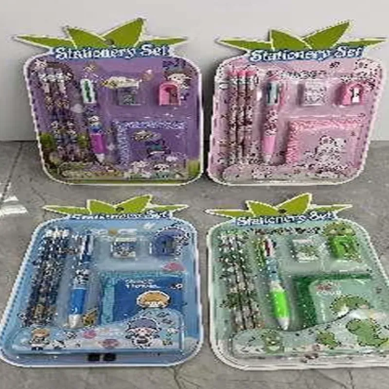 SET DE PAPELERIA POR 7;  MORADO*120SET， VERDE*120SET， ROSADO*120SET， CELESTE*120SET  3 LÁPICES DE MADERA，1  BOLIGRAFO PLÁSTICO， 1SACAPUNTA DE PLÁSTICO  Y HIERRO，1 BOLSA  POLIESTER  7UNIDADES/SET/BLISTER，