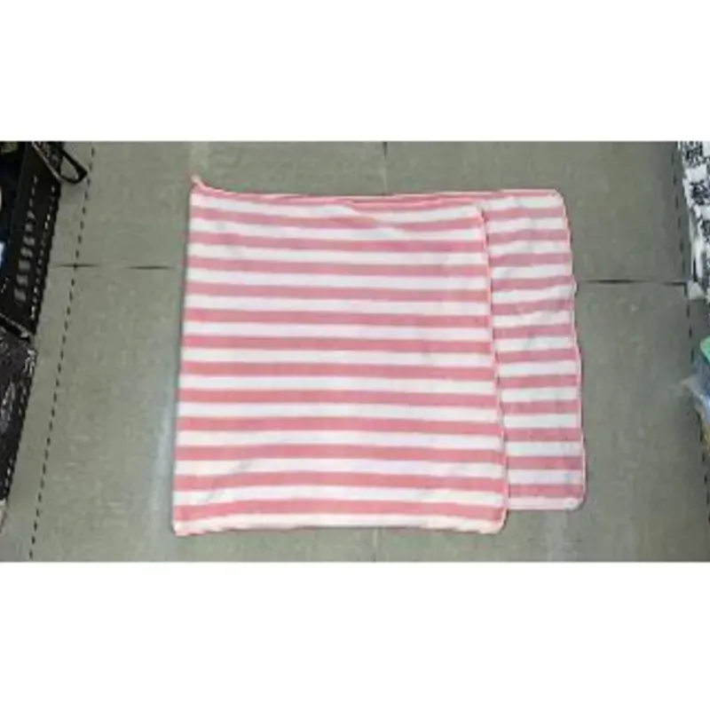 Toallas de baño,  70 * 140cm, poliéster 100%, color mixto, 242g  12pzas/ bolsa plástica 