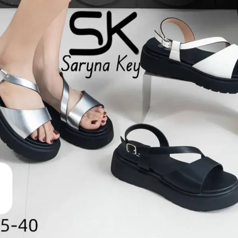 Sandalias