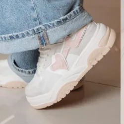 Tenis