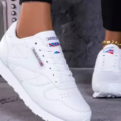 Tenis