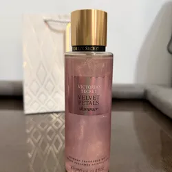 Colonia Velvet Petals Shimmer