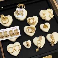 Aretes y argollas