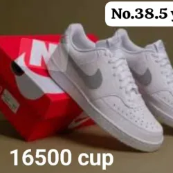 Zapatos tenis marca Nike Court Vision