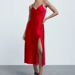 Vestido Zara de satín ❤️