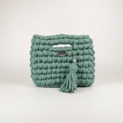 Bolso americano de mano.