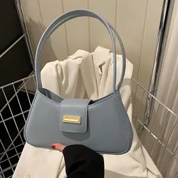 Bolso de hombro minimalista azul