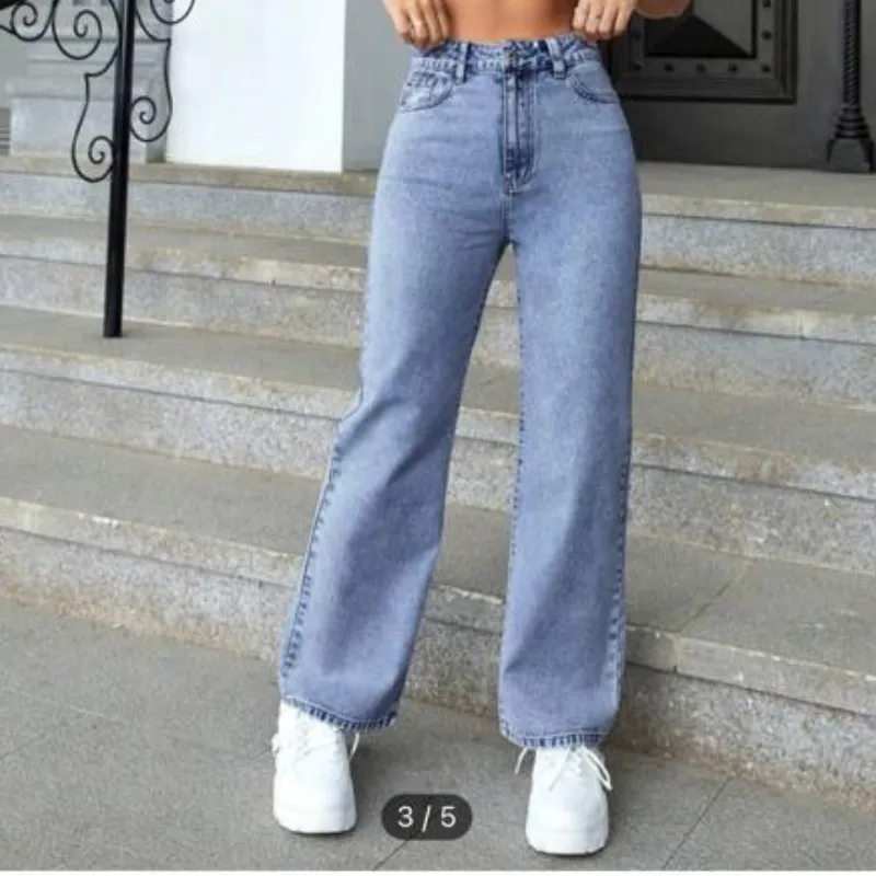 Jeans de talle alto y corte recto