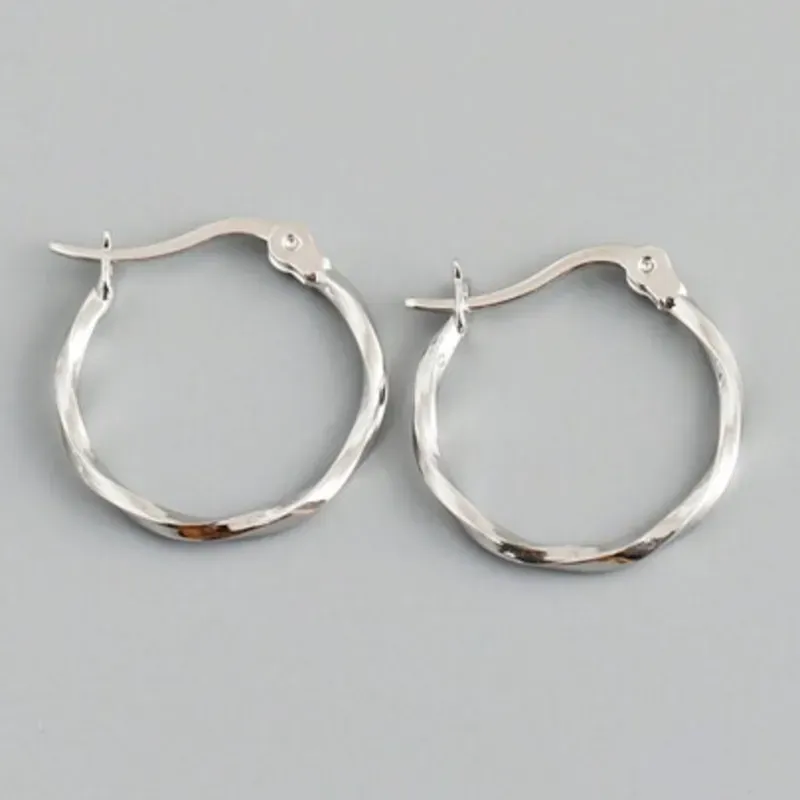 Pendientes de aro de elegante plata de ley 925 unisex adecuado para uso diario