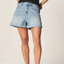 Shorts de Mezclilla con Dobladillo Bajo L1422