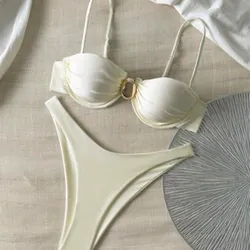 Traje de baño con top de tirantes finos 