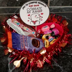 Caja corazón de foamy