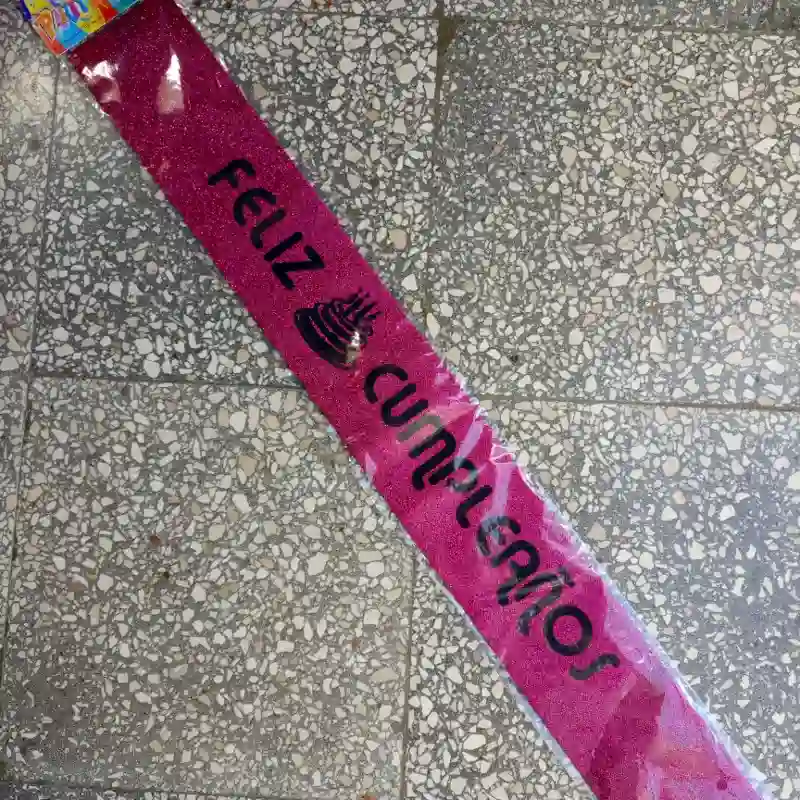 Banda feliz cumpleaños fucsia escarchada 