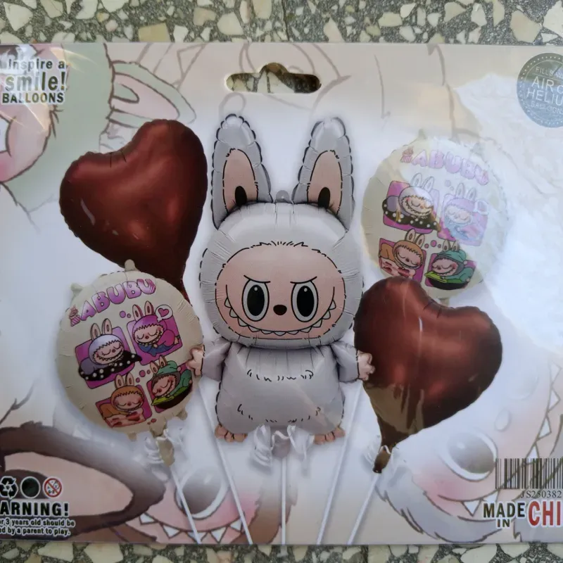 Set de globos Labubu marrón 