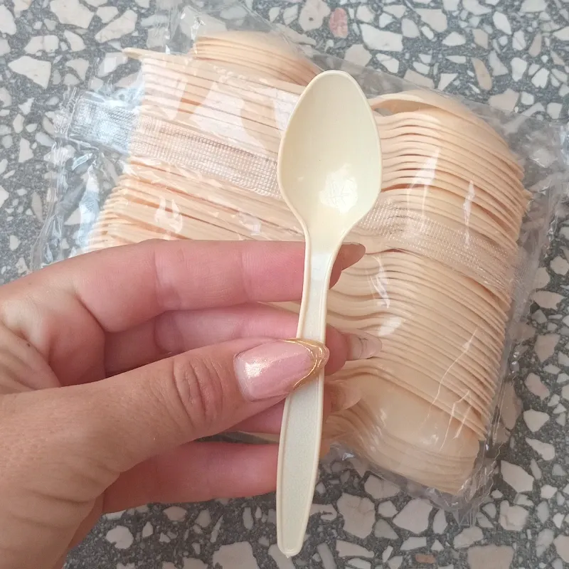 Cucharitas desechables