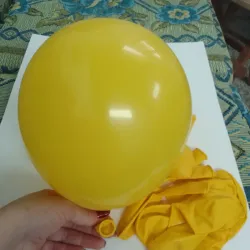 Globo amarillo 12"