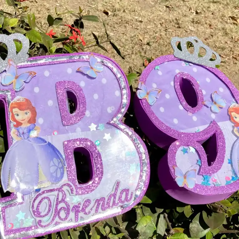 Letra o número 3D con nombre