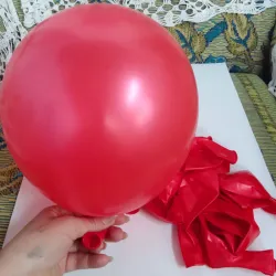 Globo rojo cromado 9"
