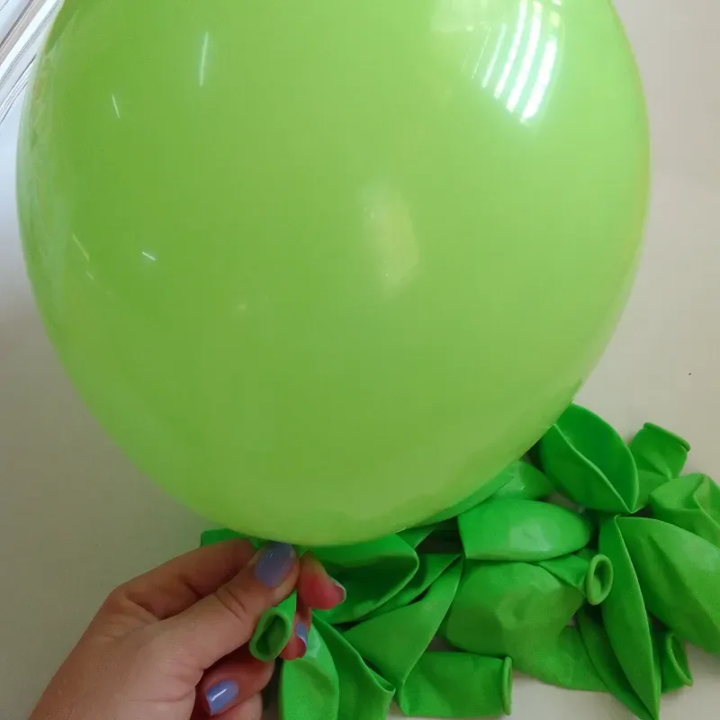 Globo verde claro 12"