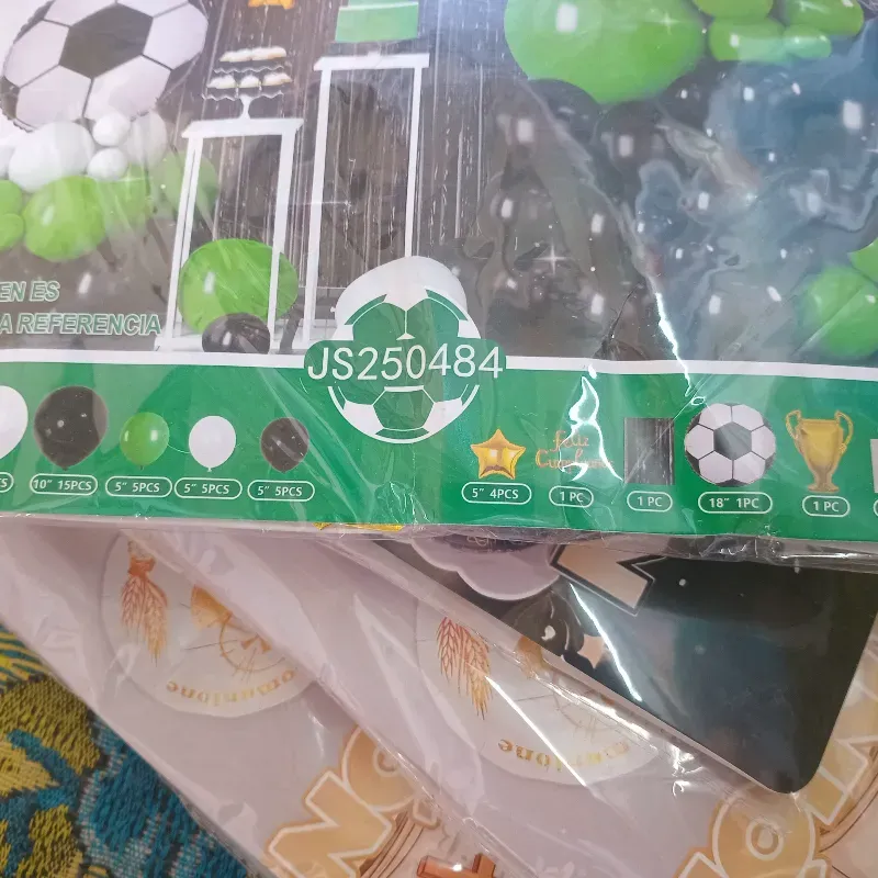 Kit temático de decoración Fútbol (65 piezas)