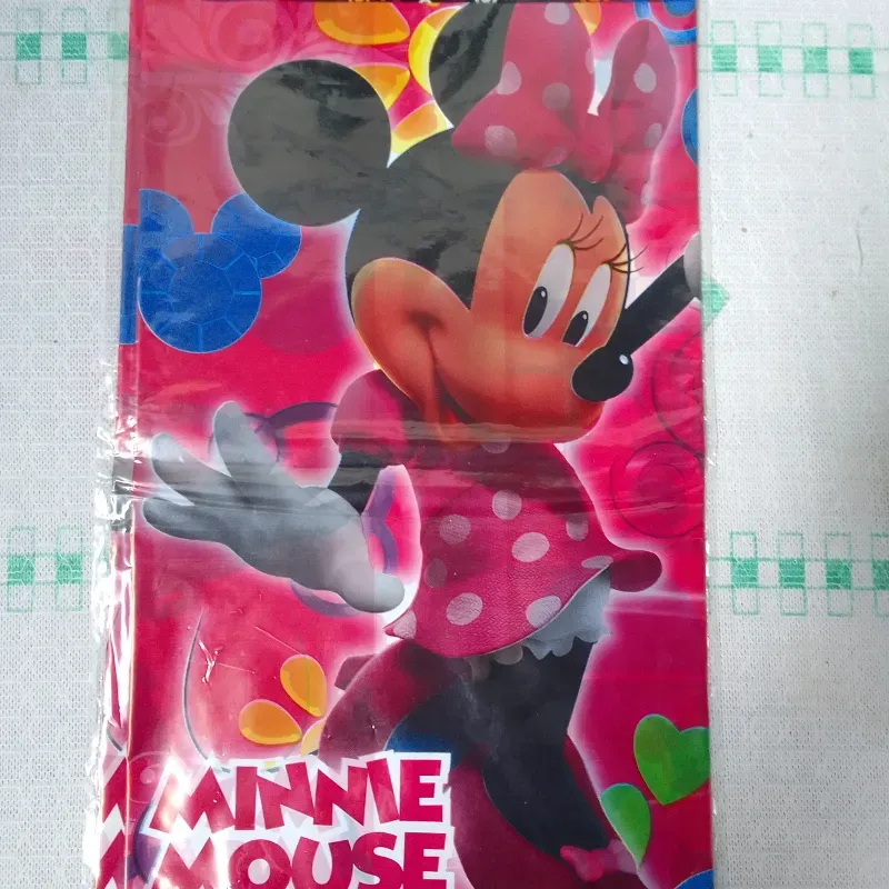 Mantel Minnie