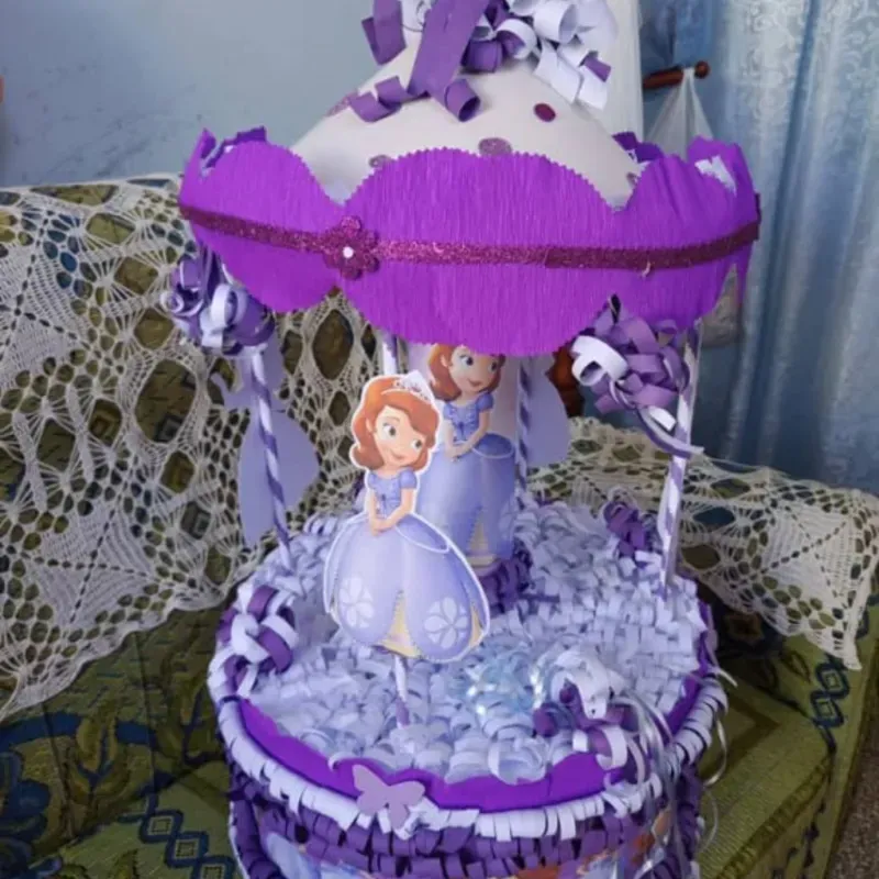 Piñata Carrusel 