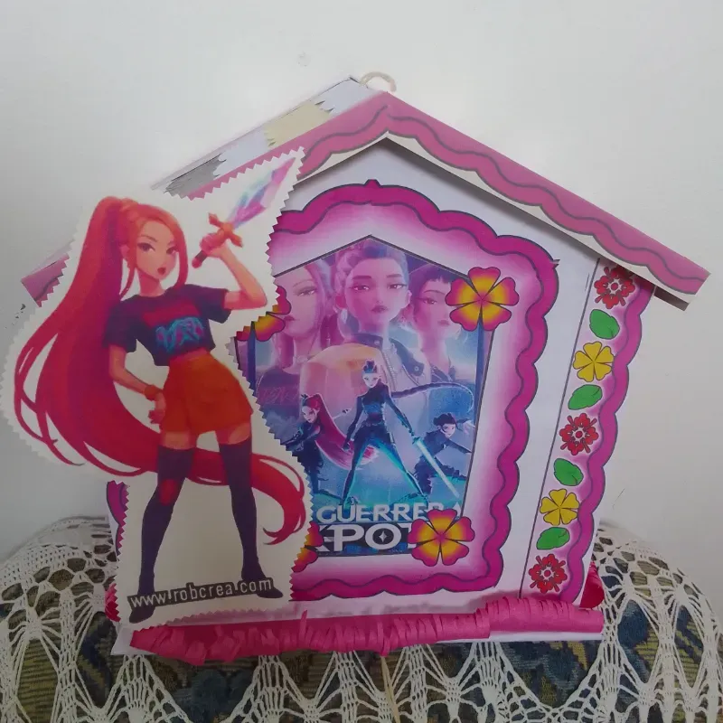 Piñata casita cartulina 