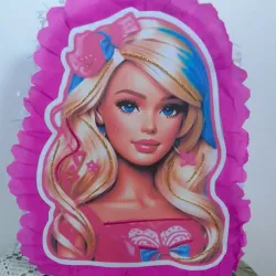 Piñata Barbie
