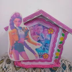 Piñata Guerreras K-pop Rummi