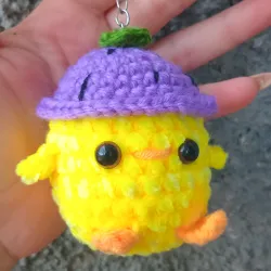 Pollito c/sombrero de mora