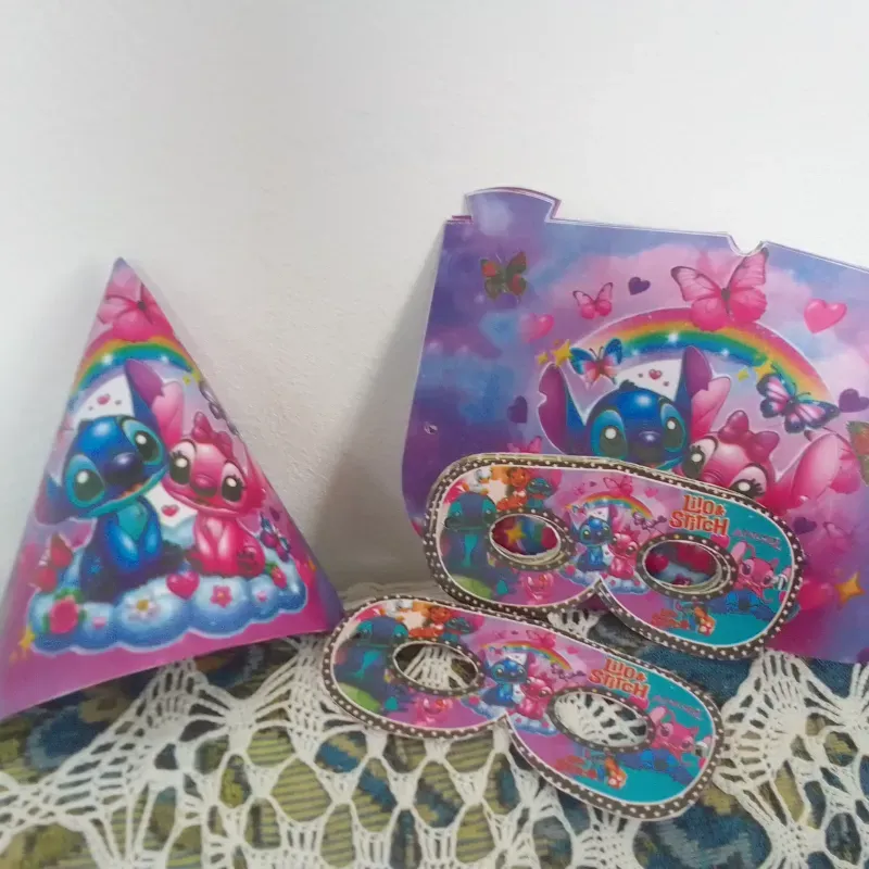 Set 10 gorros y 10 gafitas Stich