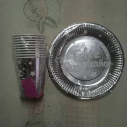 Set para buffet original plateado (10 vasos y 10 platos)