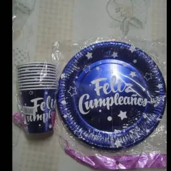 Set para buffet original violeta (10 vasos y 10 platos)