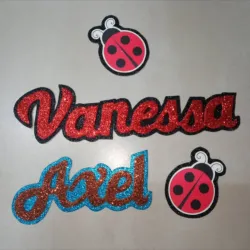 Topper de Nombre en foami (cada letra 3cm)