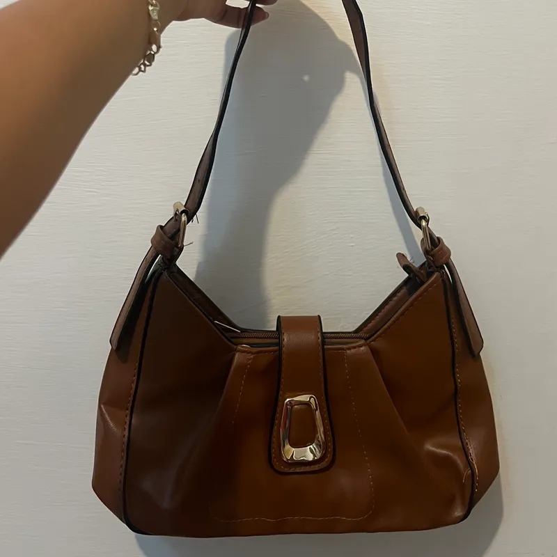 Cartera Carmelita