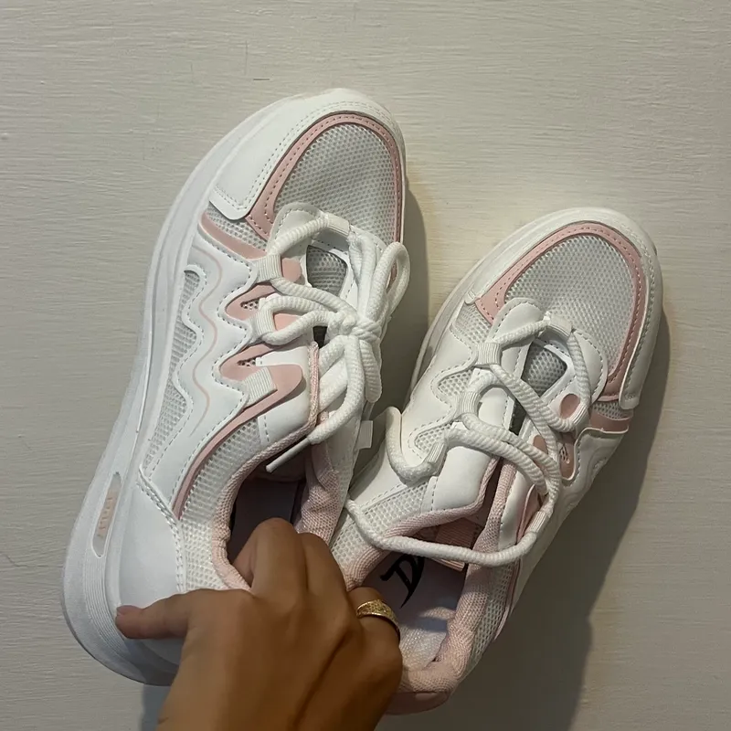 Tenis Rosados