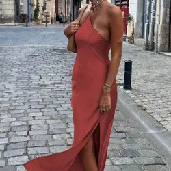 Vestido de satin rojo Burdeos 