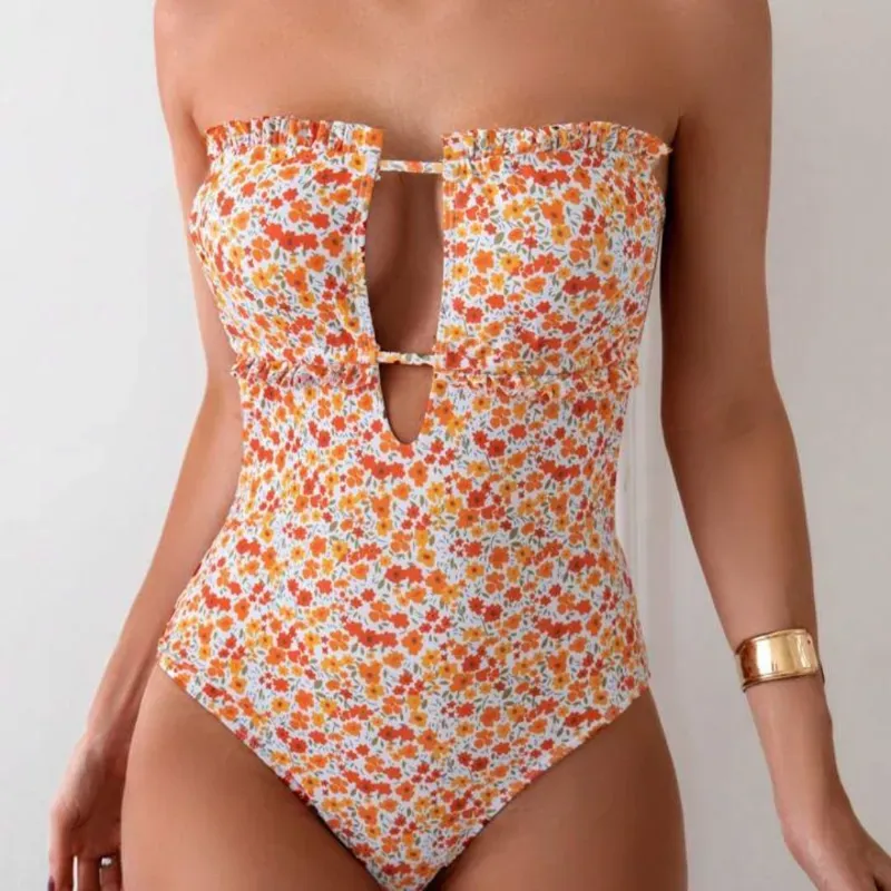 Bañador entero de flores