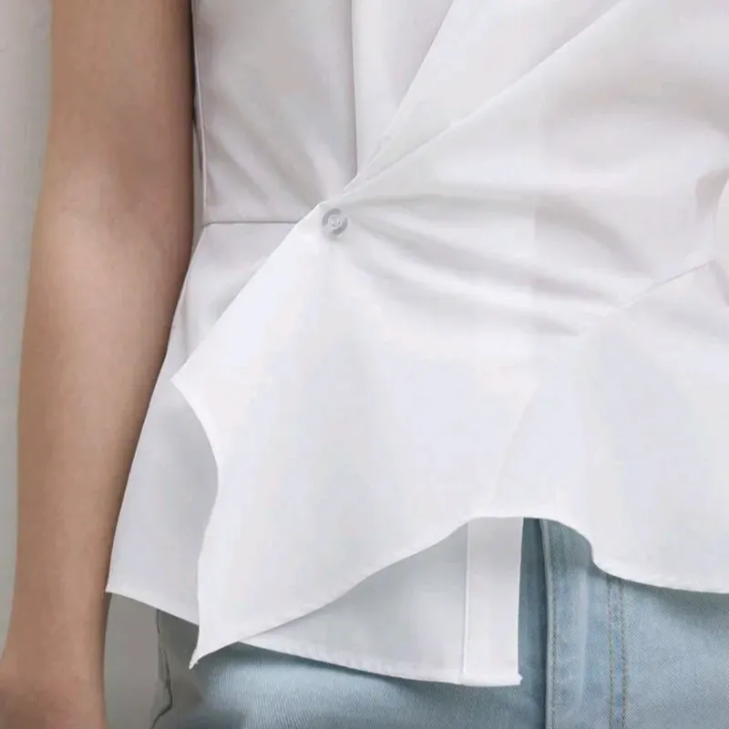 BizChic Blusa de manga corta Blanca